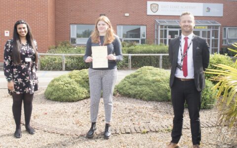 Year 12 student receives gold award in Cambridge University chemistry challenge